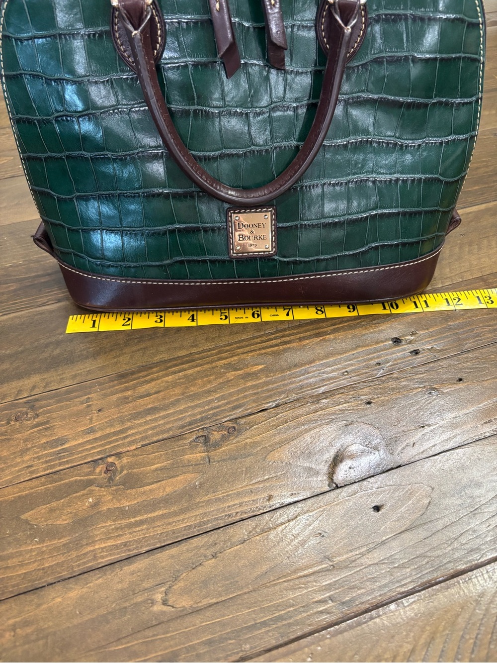 Dooney & Bourke Oakdale Zip Zip Satchel in Green Croc-Embossed Leather - Picture 13 of 15